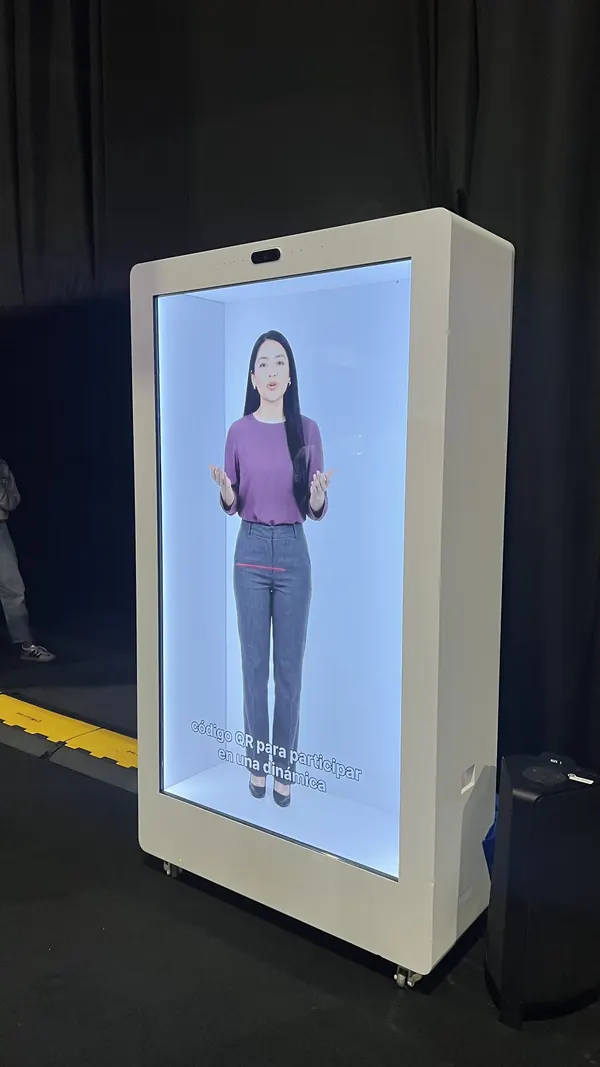 Holobrand interactivo